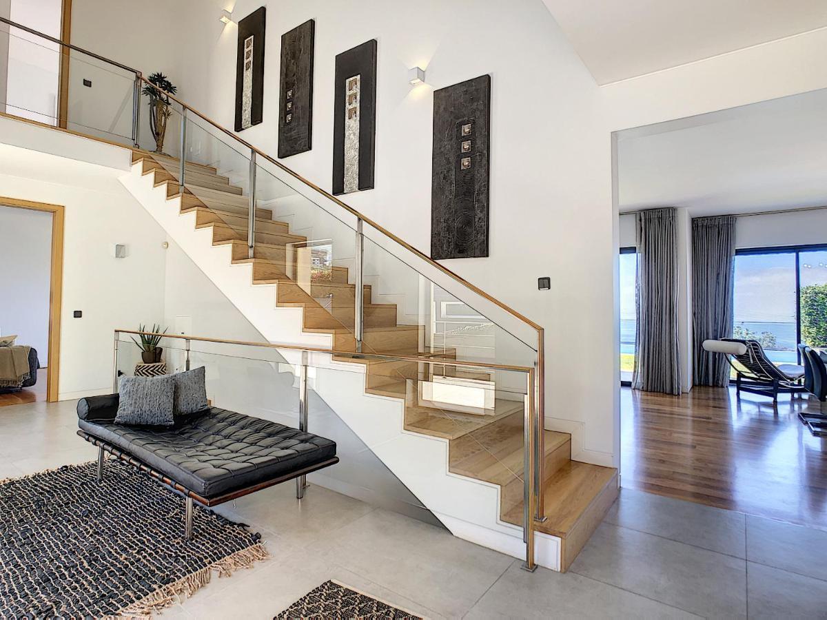 Villa Vitoria - By Lovelystay ฟุงชาล ภายนอก รูปภาพ